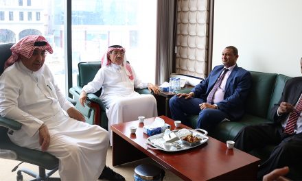 中心和苏丹科学与文化机构展开合作研究