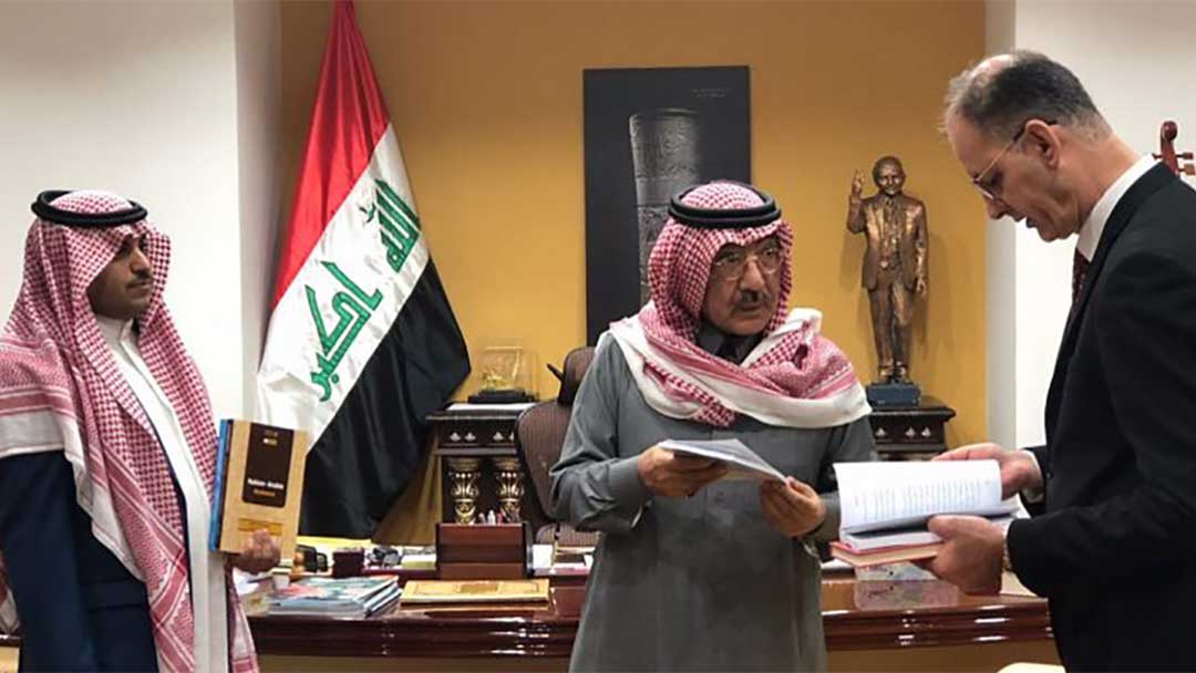وزير الثقافة العراقي يستقبل رئيس المركز