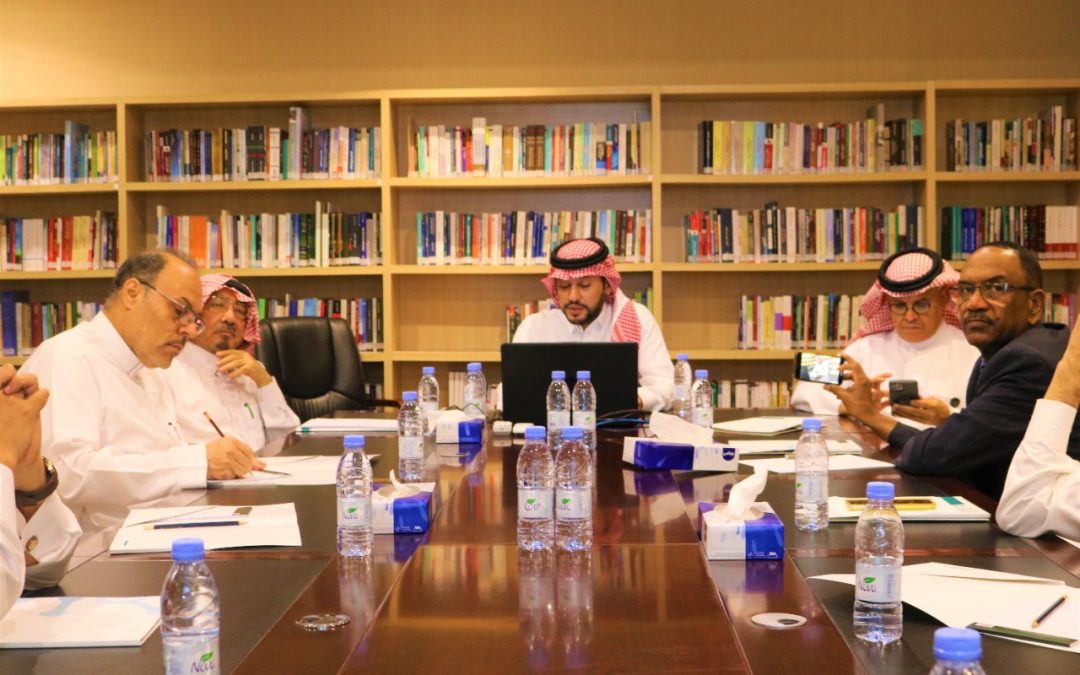 برنامج “باحث وكتاب” يتناول التحول الأمريكي من عدم التدخل إلى تعزيز النفوذ في الخليج العربي